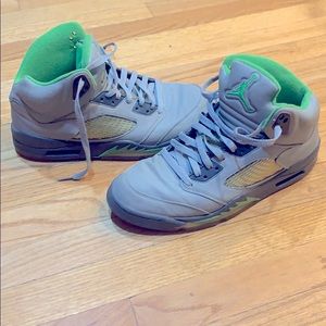 Air Jordan V’s lime green/grey retro’s